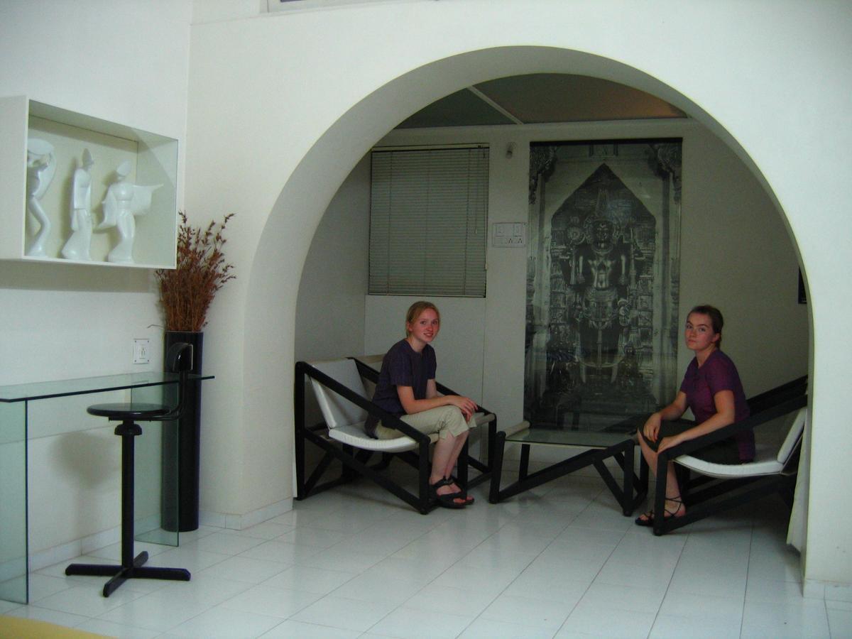Hotel Plaza -Booking For Foreign Tourist- Jalgaon Ngoại thất bức ảnh