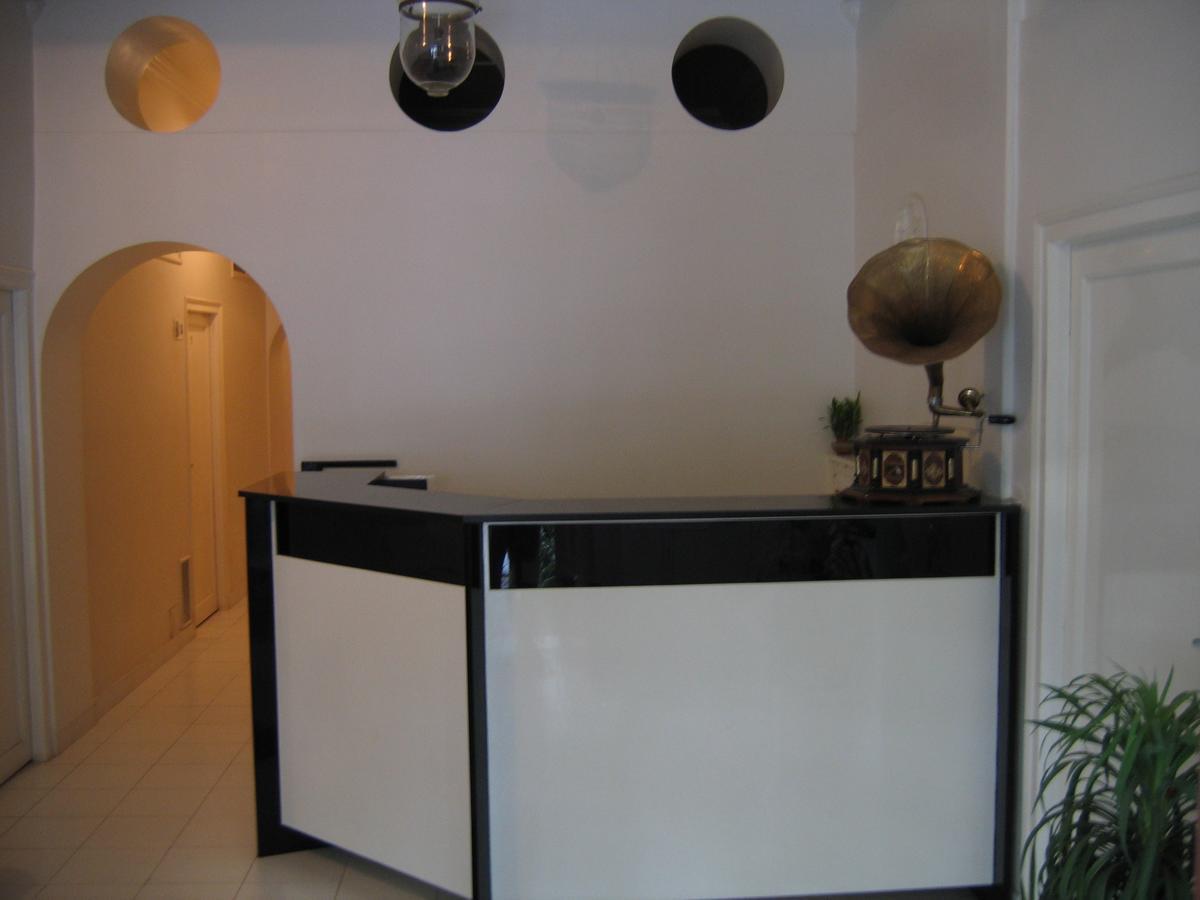 Hotel Plaza -Booking For Foreign Tourist- Jalgaon Ngoại thất bức ảnh